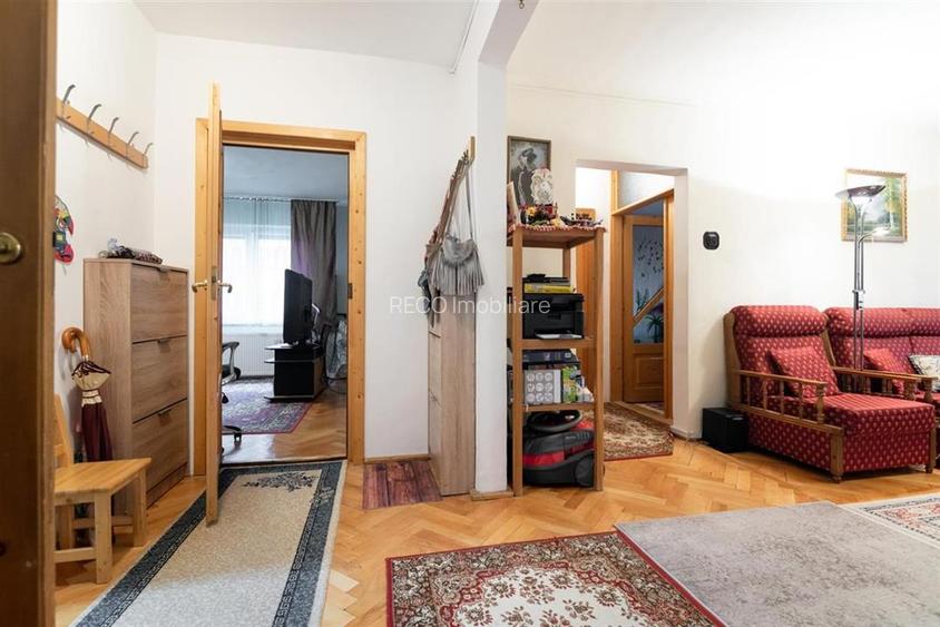 RECO Apartament 4 camere, decomandat, Bloc cu lift, Etajul 3, sub 1300 euro mp - 11