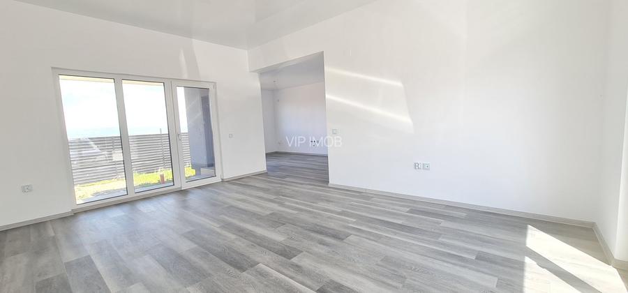 Casa 4 camere un nivel finalizata intabulata cartier Izvor Tarlungeni - 2