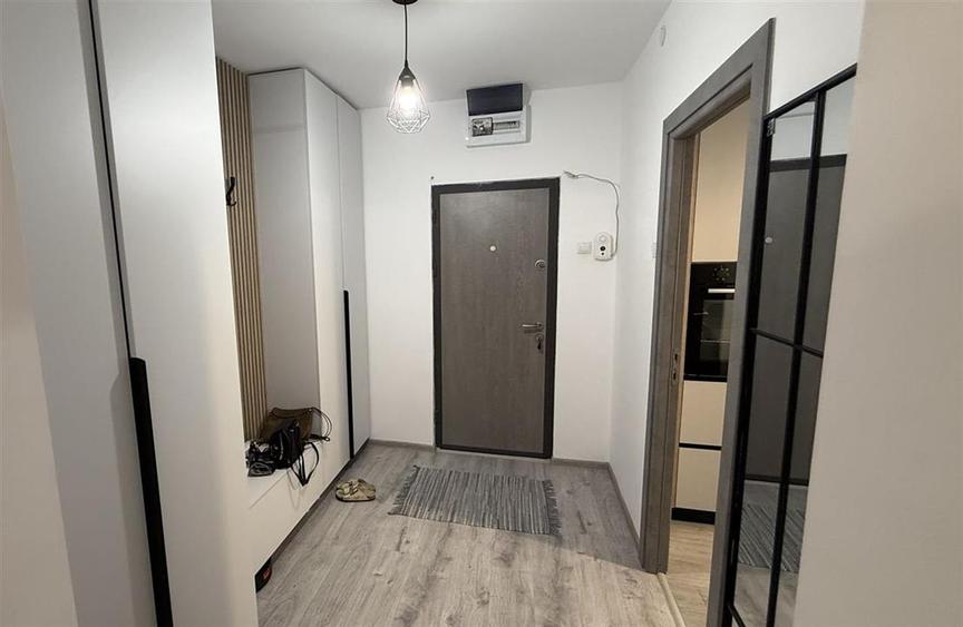 Apartament 3 camere, spatios, mobilat si utilat, zona linistita - Alexandru cel