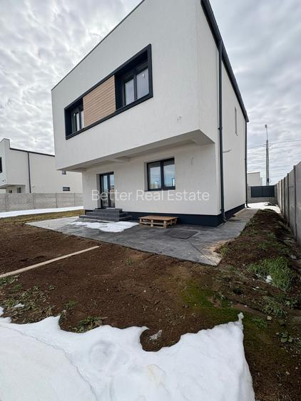 Casa Individuala - Parter + Etaj - Teren 360 mp - Mutare Imediata - 4