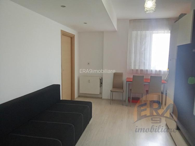 Apartament 3 camere, Nufarul, Str. Piata Nucetului - 8
