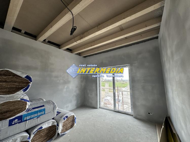 Vanzare Casa Noua 4 camere 2 Bai Terasa 120 mp cu 425 mp Teren Finisata la cheie - 19