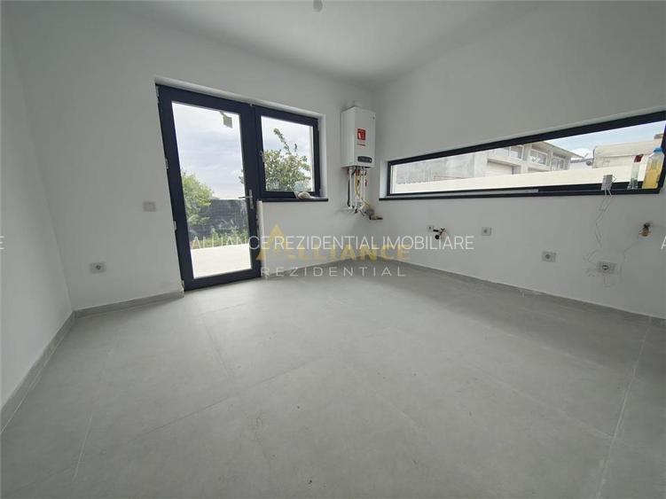 Vila 4 camere | 110 mp utili | Teren 320 mp - 14