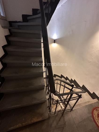 Apartament 2 camere - baie si bucatarie separate, singur pe etaj. - 2
