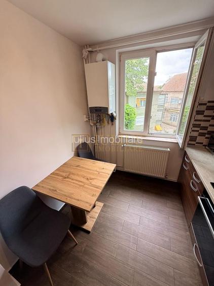 2 camere| Olimpia| apartament superb| balcon inchis| lift| centrala| - 13