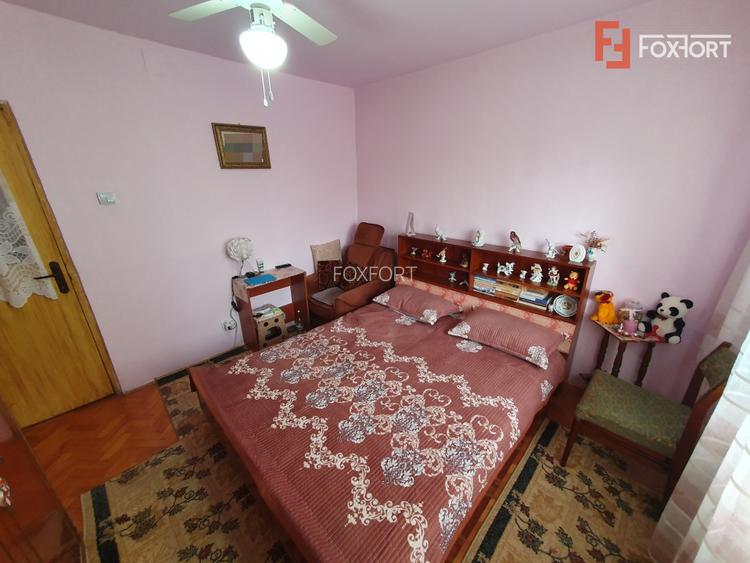 Apartament cu 2 camere decomandat, etaj 1, zona Girocului - 17