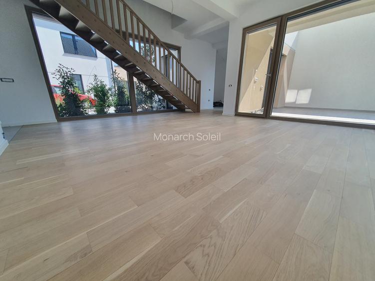 Monarch Soleil  - parchet , usi interioare, tamplarie din lemn natural - 5