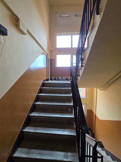 Vand apartament 2 camere Bld Dacia Deva - 9