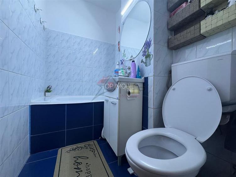 Etaj 3, apartament cu 2 camere Mircea cel Batran - 12