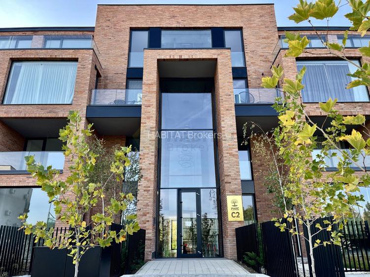 Vila urbana cu gradina langa parc in Tunari - 11