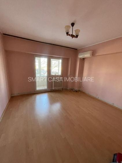 Apartament 2 camere decomandat Pacurari etajul 1 - 2