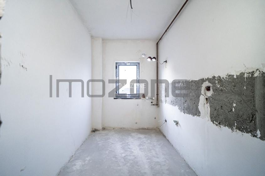 Ap., 2 cam. dec. 56 mp., + Terasa acoperita 43 mp,+ Pod, Pacii, Comision 0% - 8