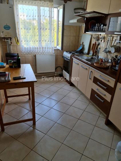 APARTAMENT 2 CAMERE, DECOMANDAT, MOBILAT SI UTILAT, TUDOR  - 5