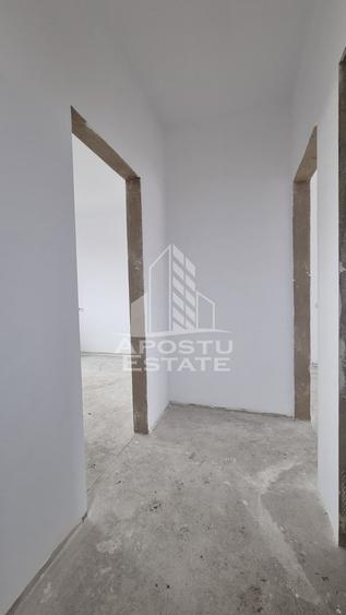 Duplex de vanzare P+M, 3 camere, Sanandrei