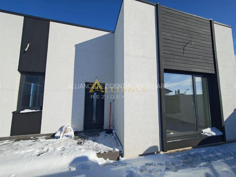 Casa 3 camere  -  2 bai  -  Miorita (Cartierul Nou) - 3