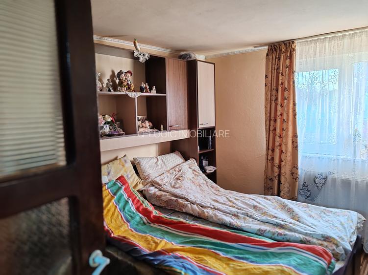 Casa 5 camere HALCHIU - SATU NOU - 3