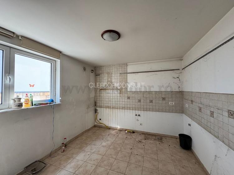 Herastrau-Sos Nordului - duplex cu 4 dormitoare si curte 180mp - 6