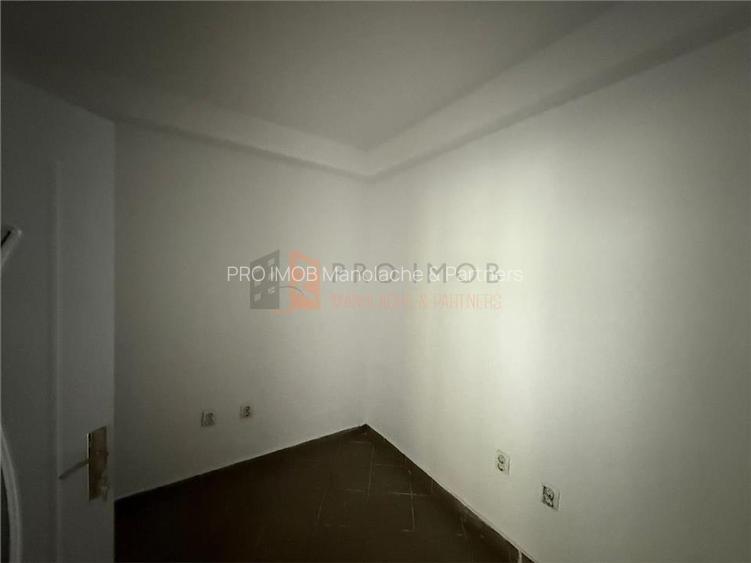 EXCLUSIVITATE! Pensiune  pretabil Spatiu comercial P+1+M  zona Siriu - 16