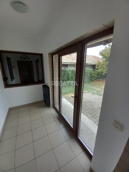 CASA CU TEREN GENEROS IN GRUIU - 11