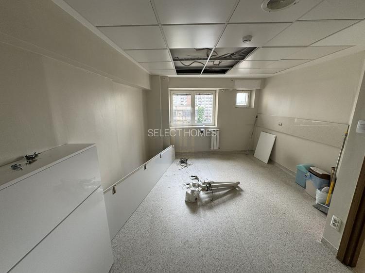 Spatiu de birouri de inchiriat | pretabil cabinet medical *P-ta Unirii* - 22