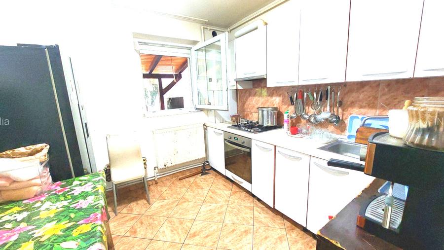 Apartament 3 camere Decomandat, BLOC Nou, Alba Iulia, Cetate - 6