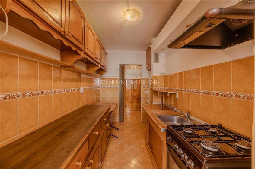 Decomandat, 2camere, insorit, balcon, loc parcare, 2 boxe, Astra, Brasov - 10