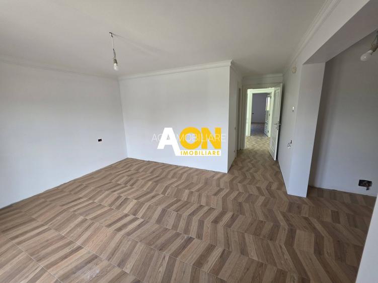 Casă nouă, impozantă,  6 camere, 1346 mp teren, Bărăbanț - 28