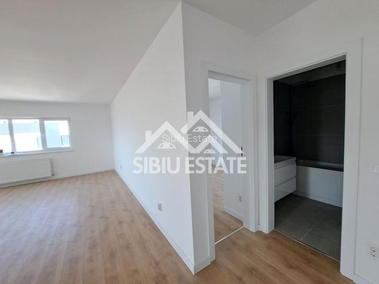 Apartament 4 camere, 2 bai bloc nou cu lift si parcare - 12