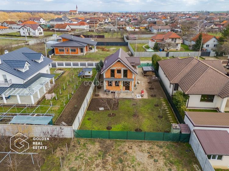 Casa noua la gri in localitatea Zadareni, comision 0% - 21