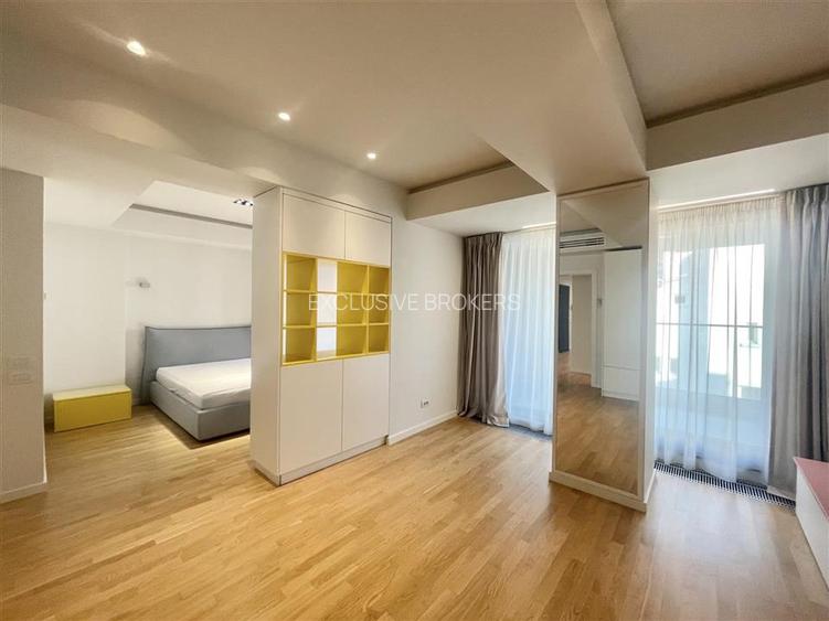 Luxury apartment   200 sqm usable  |Charles de Gaulle  2 parking - 14