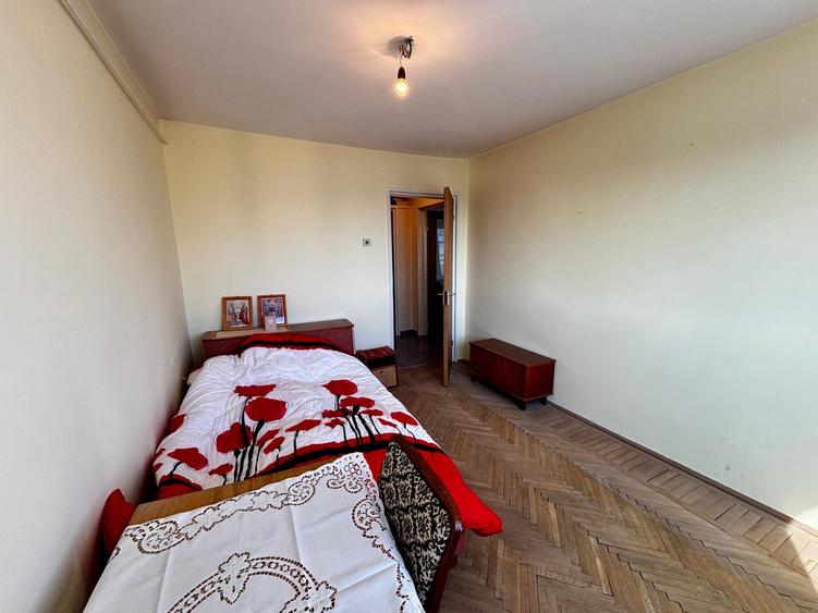 VANZARE APARTAMENT 2 CAMERE CONFORT 1 ZONA VEST, PLOIESTI