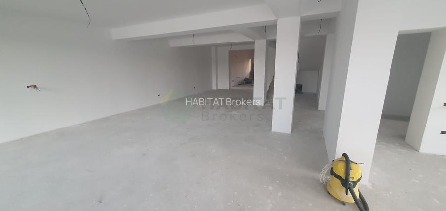 Vilă Spațioasă cu Vedere Superbă la Lac – Ghermănești Confort, Eleganță și Intim - 3