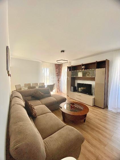 2 camere, 62 mp + TERASĂ 24 mp, Vedere Tâmpa, Tractorul – Coresi - 3