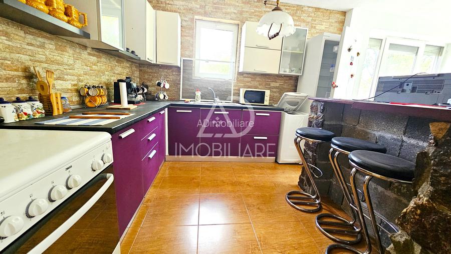 Casă de vânzare – Runcu, sat Răchiți, aproape de Cheile Sohodolului - 5