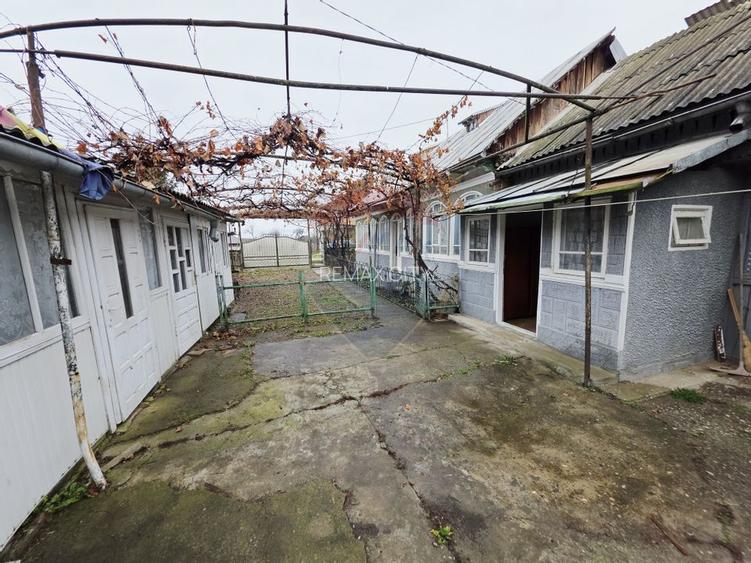 Casă / Vilă cu 4 camere de vânzare - 22