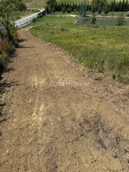 Pensiune 3 stele de vânzare în Călimănești - 8 camere + - 27