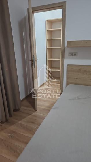 Duplex cu 3 camere,de inchiriat, zona Dumbravita