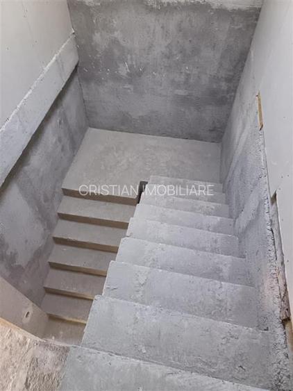 Vila P+M, 2022 Radu Negru-Vizirului Sup construita=400mp,  Teren 512 mp - 5