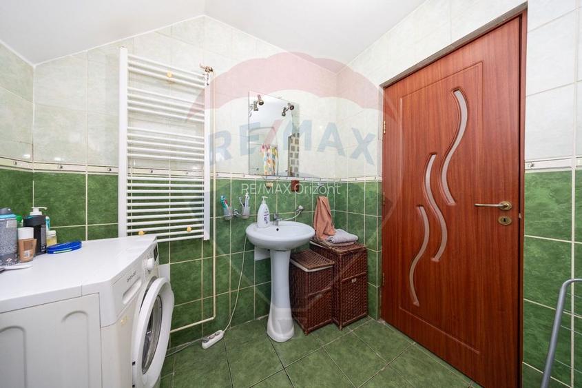 Casă individuală cu garaj și curte, 148 mp utili, zonă de case - 15