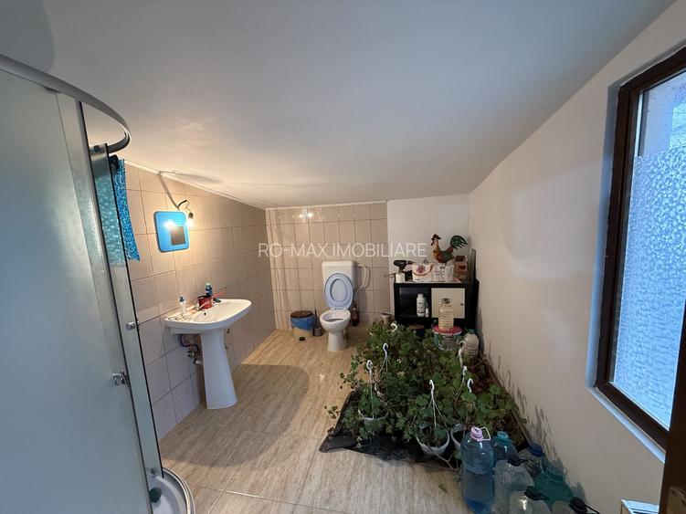 Spațiu de închiriat 2 camere +birou și curte Campina calea doftanei - 5