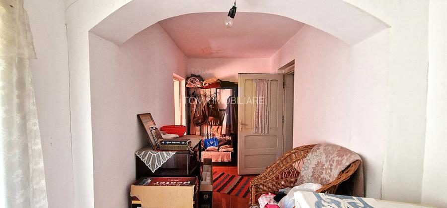 Casă cu 5 camere și teren generos de 2135 mp în Bistrița, jud. Neamț - 8