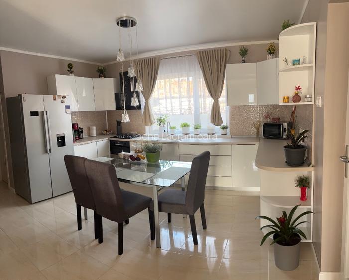 Vindem casa cu etaj în Tulcea construită în 2023 - 3