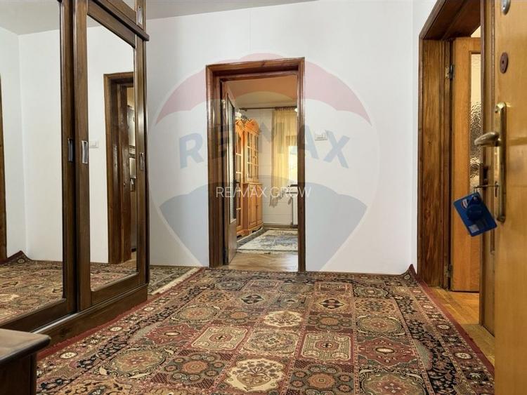 Apartament cu 3 camere de vânzare la vile, zona Bistrița Lac - 8