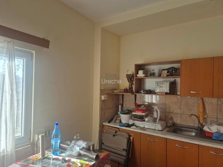 Vind teren intravilan 1550 mp si imobil  32 mp str Al. Vaida Voievod.  - 2