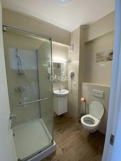 OCAZIE! MAMAIA-SUMMERLAND STUDIO MOBILAT SI UTILAT MODERN VEDERE CATRE - 7