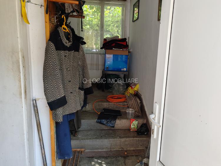 Casa 6 camere libera la vanzare zona Bartolomeu - 13