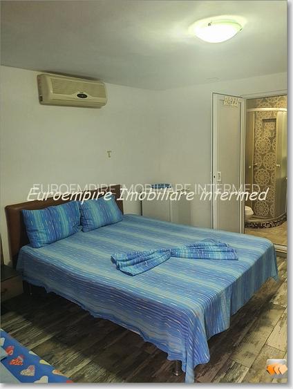 Pensiune 14 camere de vanzare zona Eforie Nord - 10