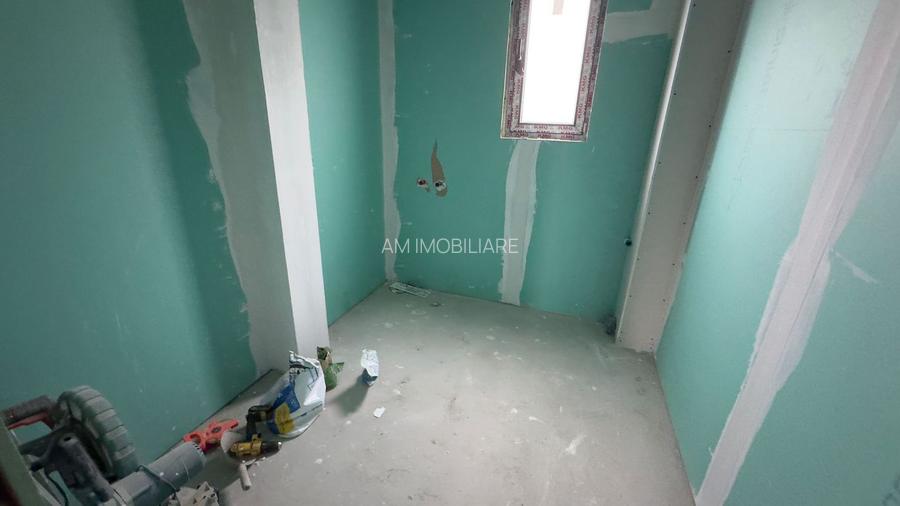 CASA INDIVIDUALA GLINA, INCALZIRE PARDOSEALA, TEREN 325 MP, COMIS 0% - 10