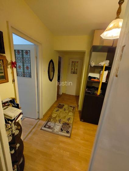 Ap. 2 cam. -|- 50.51mp -|- zona Nord (langa piață)-|- accept credit ipotecar - 3