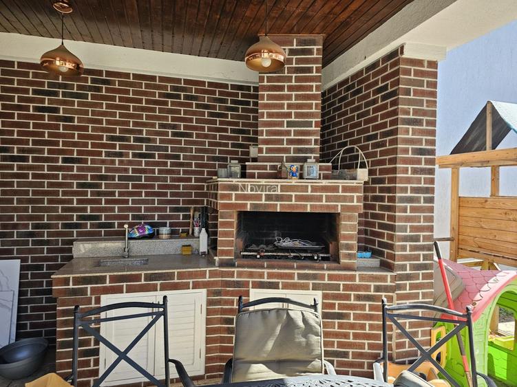 Casă spațioasă de închiriat cu curte amenajată și facilități complete - 15